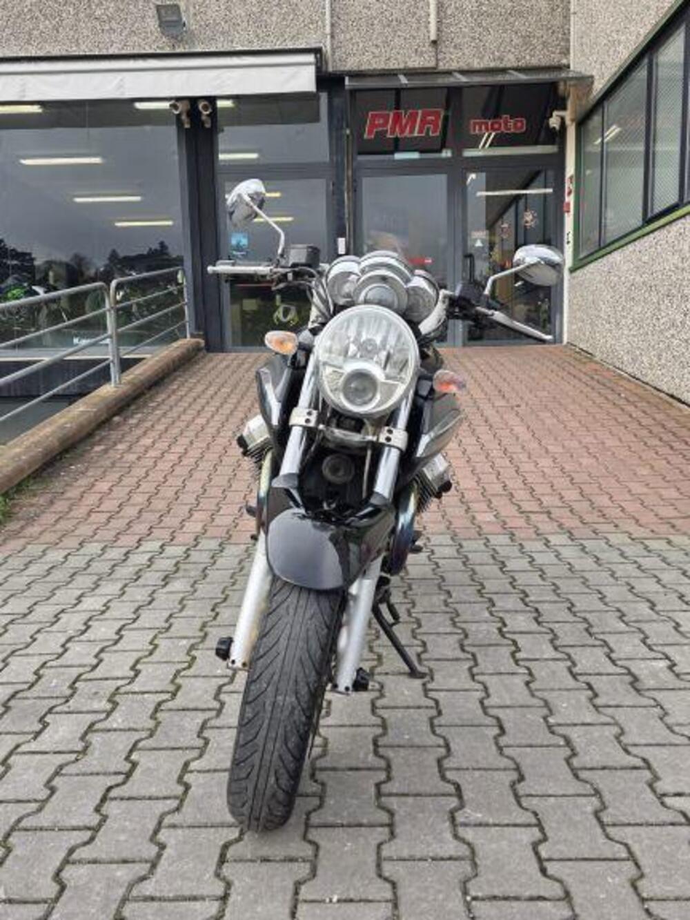 Moto Guzzi Breva 850 (2006 - 11) (5)