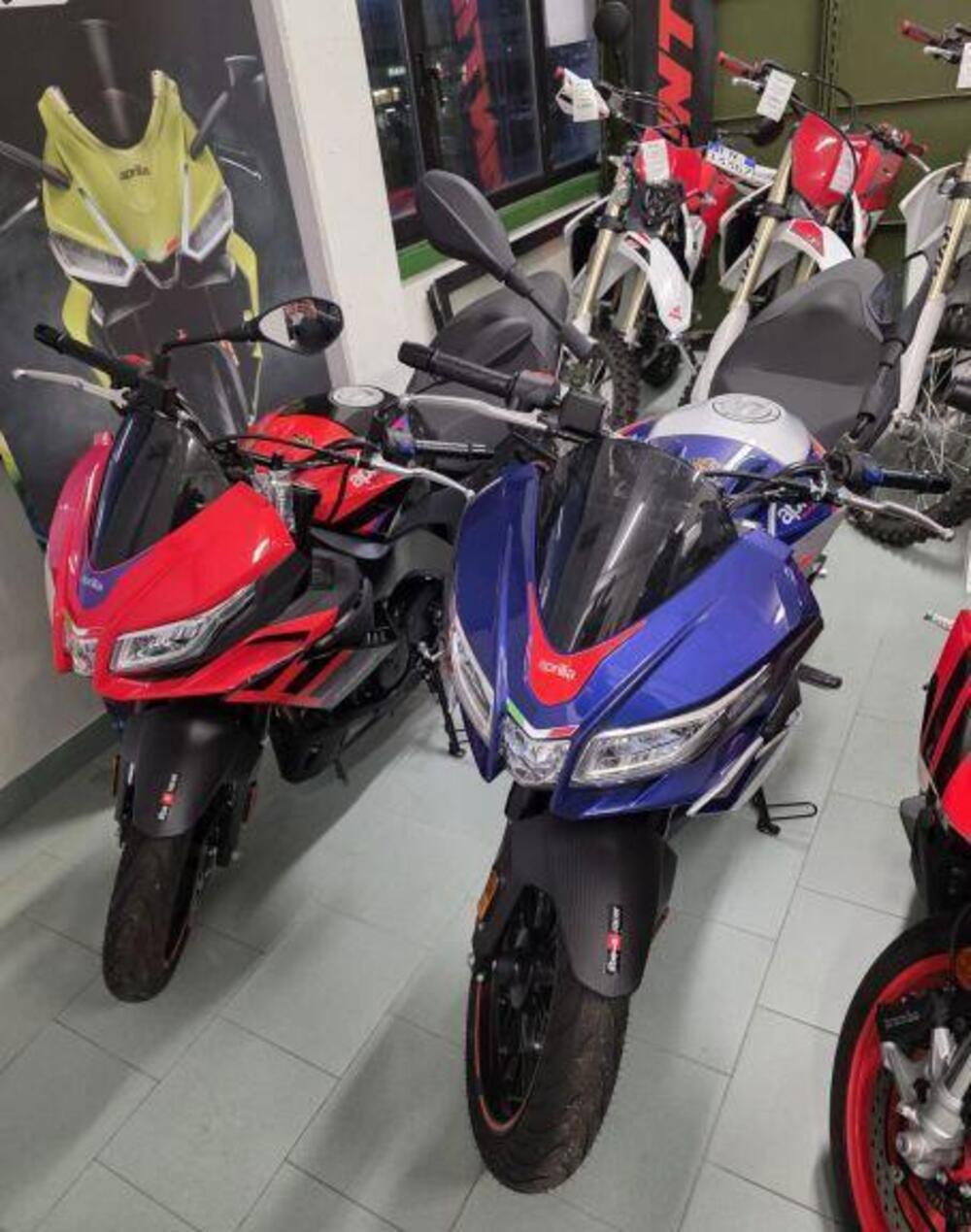 Aprilia Tuono 125 (2021 - 24) (3)