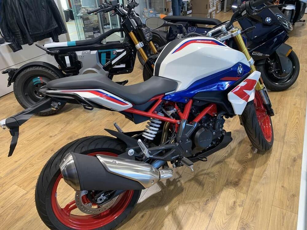 Bmw G 310 R (2021 - 25) (3)