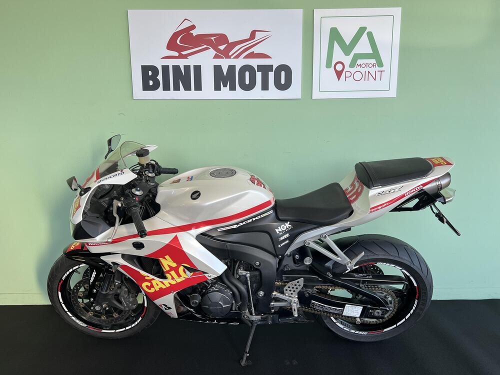 Honda CBR 600 RR (2009 - 12) (5)