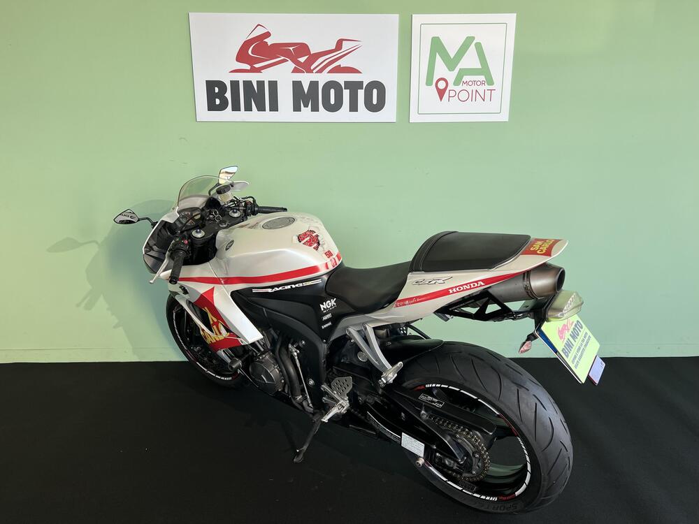 Honda CBR 600 RR (2009 - 12) (6)