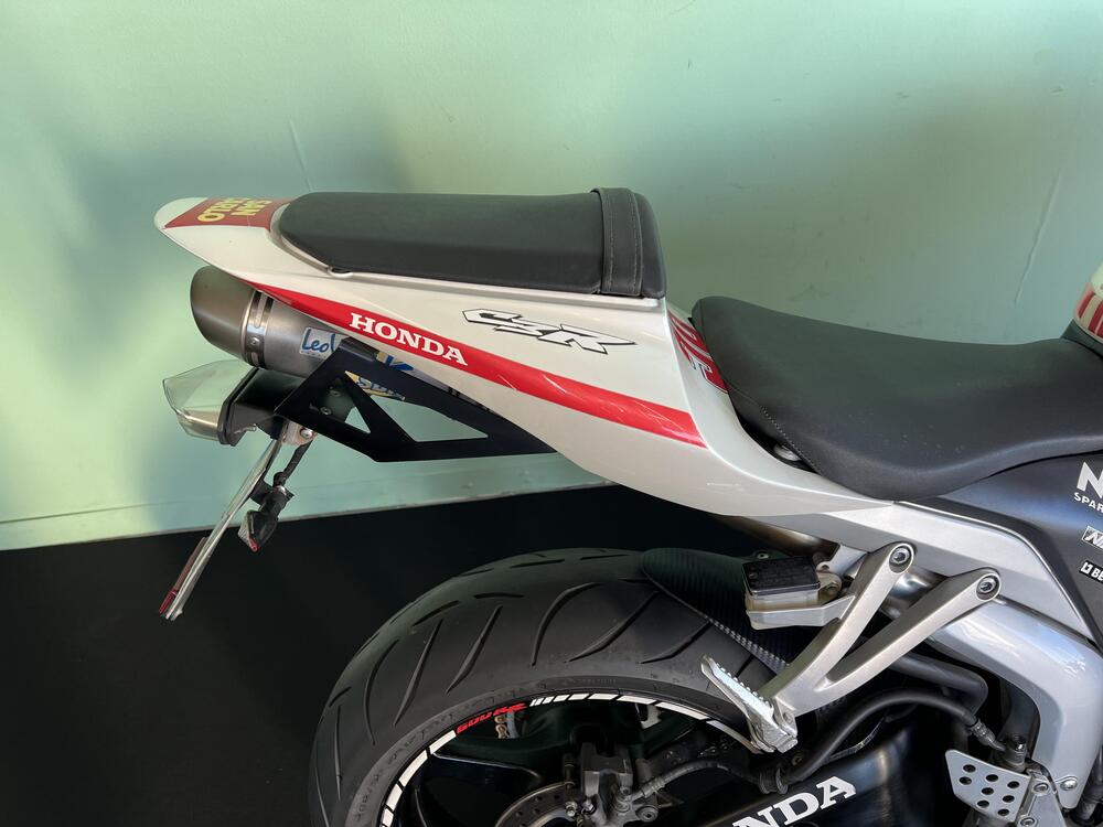 Honda CBR 600 RR (2009 - 12) (12)