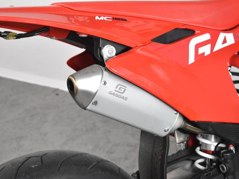 GASGAS MC 125 (2024) (7)