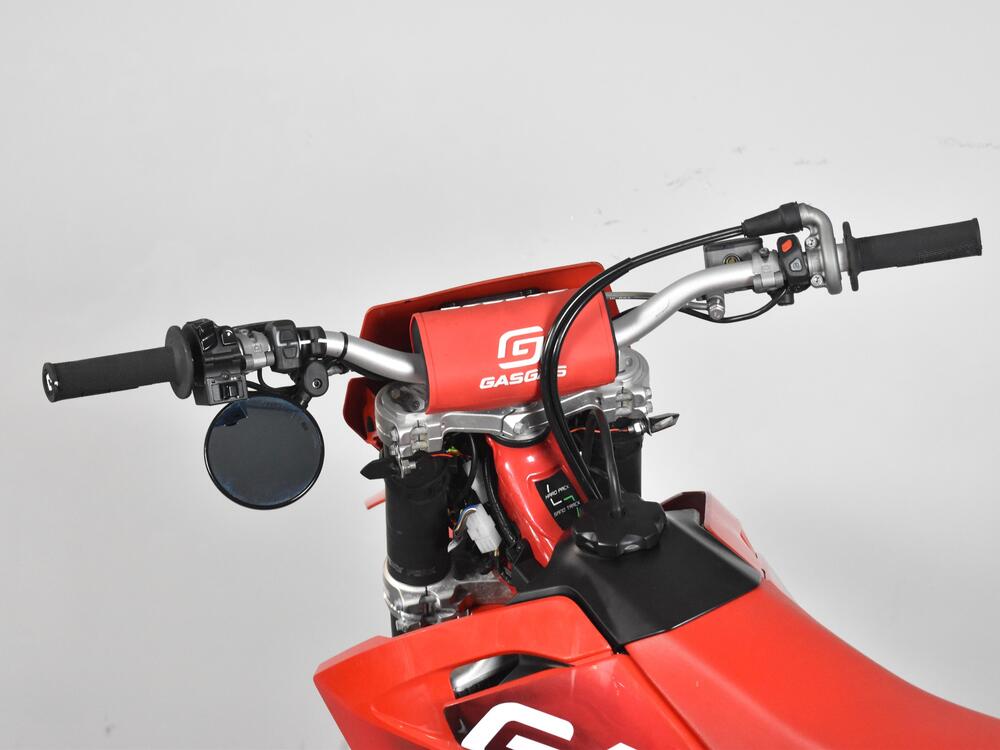 GASGAS MC 125 (2024) (16)