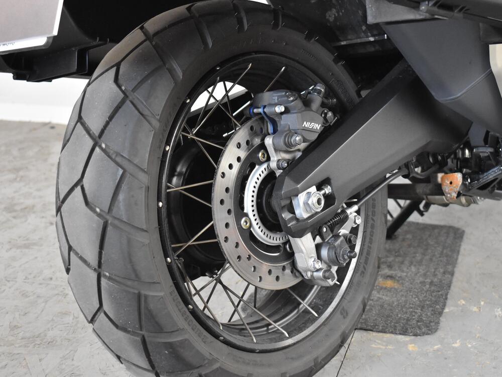 Honda X-ADV 750 DCT Travel (2021 - 24) (9)