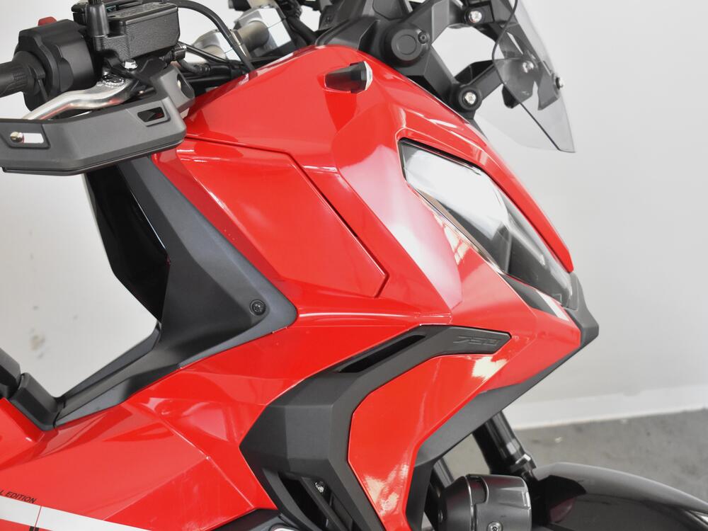 Honda X-ADV 750 DCT Travel (2021 - 24) (11)