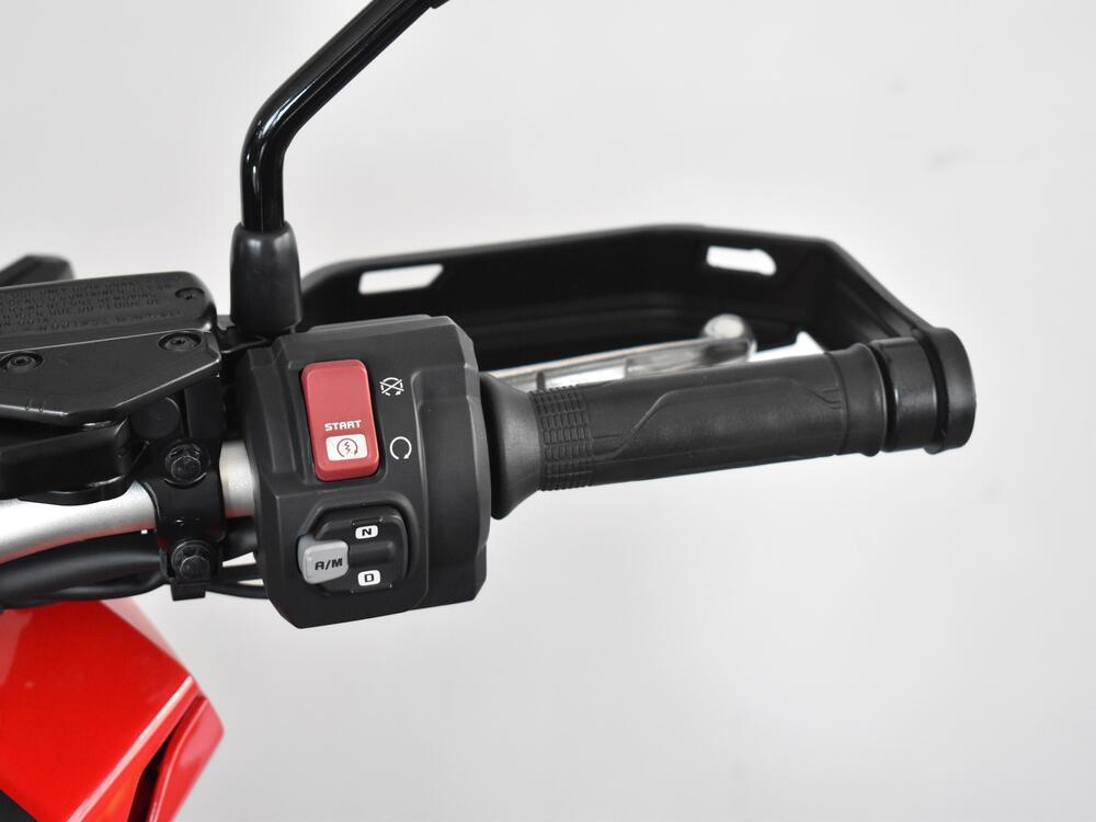 Honda X-ADV 750 DCT Travel (2021 - 24) (20)