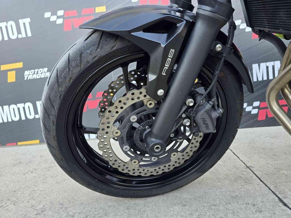 Kawasaki Z 650 (2017 - 19) (9)