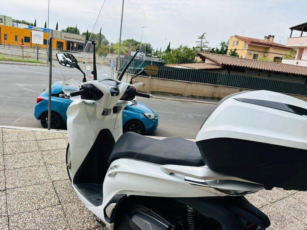 Honda SH 350 (2021 - 24) (6)