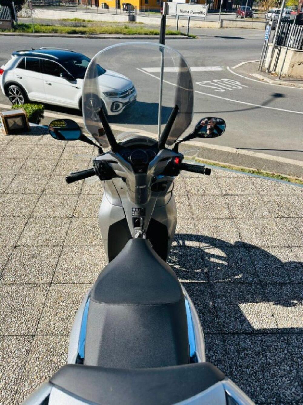 Honda SH 300 i ABS (2016 - 20) (6)