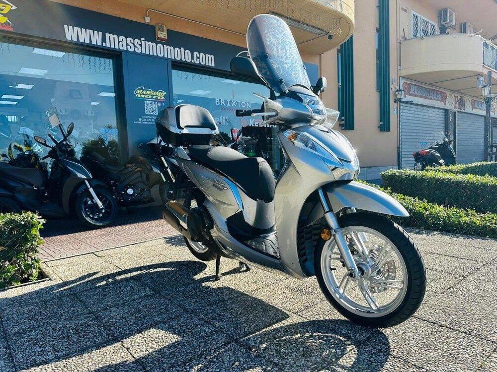 Honda SH 300 i ABS (2016 - 20) (10)