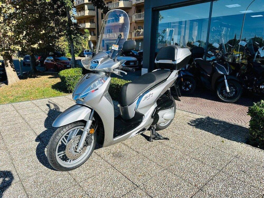 Honda SH 300 i ABS (2016 - 20) (14)