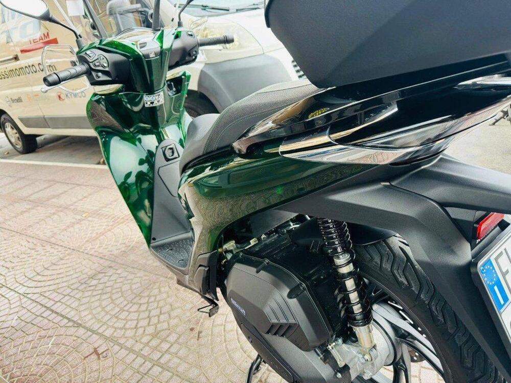 Honda SH 125i Vetro (2024 - 25) (3)