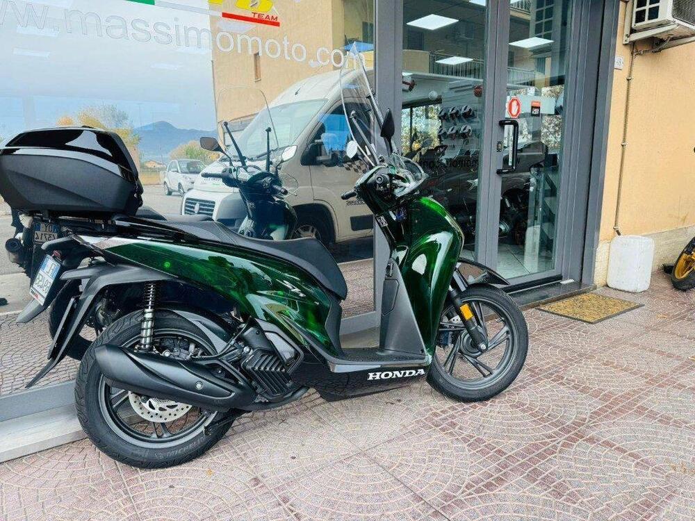 Honda SH 125i Vetro (2024 - 25) (11)