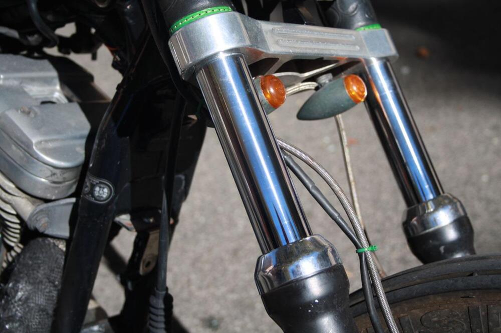 Harley-Davidson 883 Hugger (1994 - 00) - XLH (29)