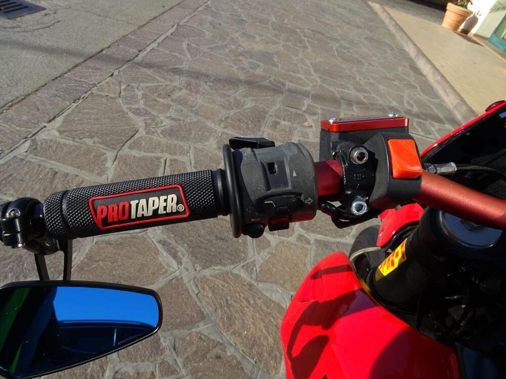 Ducati Hypermotard 796 (2012) (16)