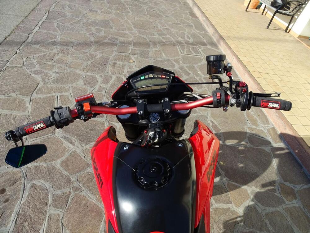 Ducati Hypermotard 796 (2012) (19)