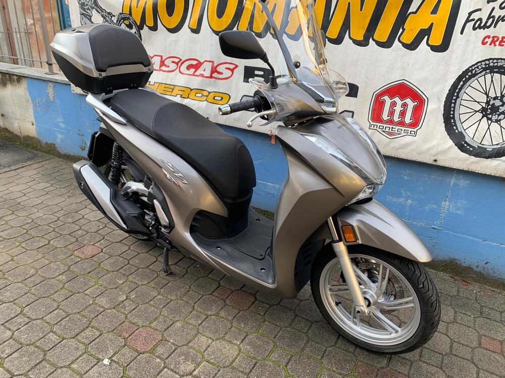 Honda SH 350 (2021 - 24) (2)