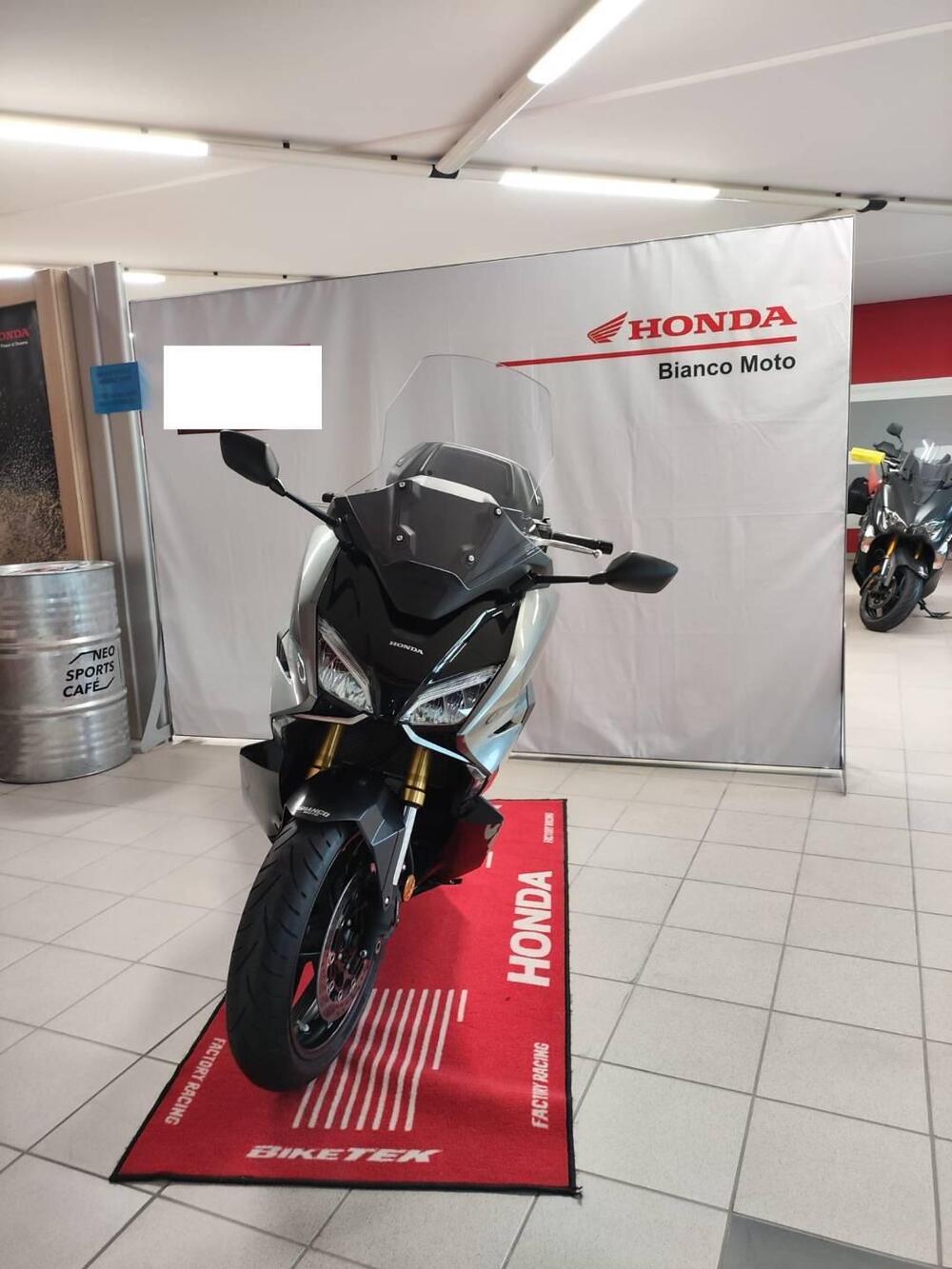 Honda Forza 750 DCT (2021 - 24) (5)