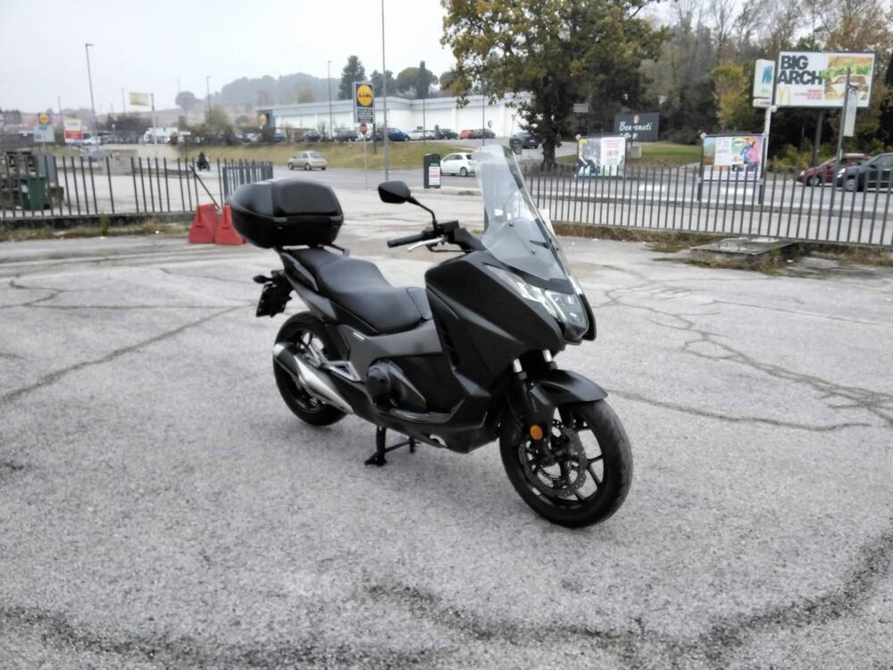 Honda Integra 750 DCT (2016 - 17) (2)