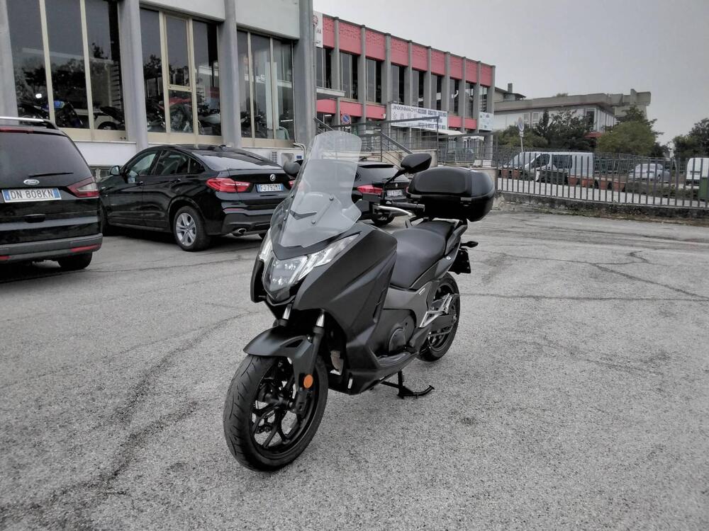 Honda Integra 750 DCT (2016 - 17) (3)