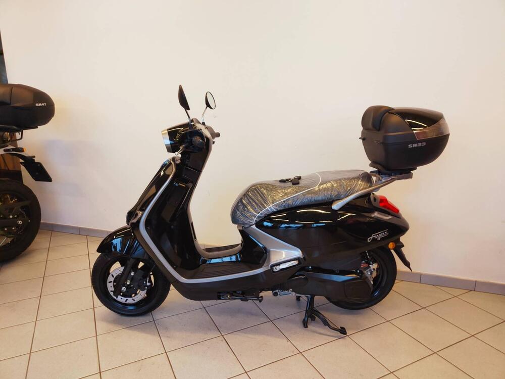 Sym Fugue 125 (2025) (2)