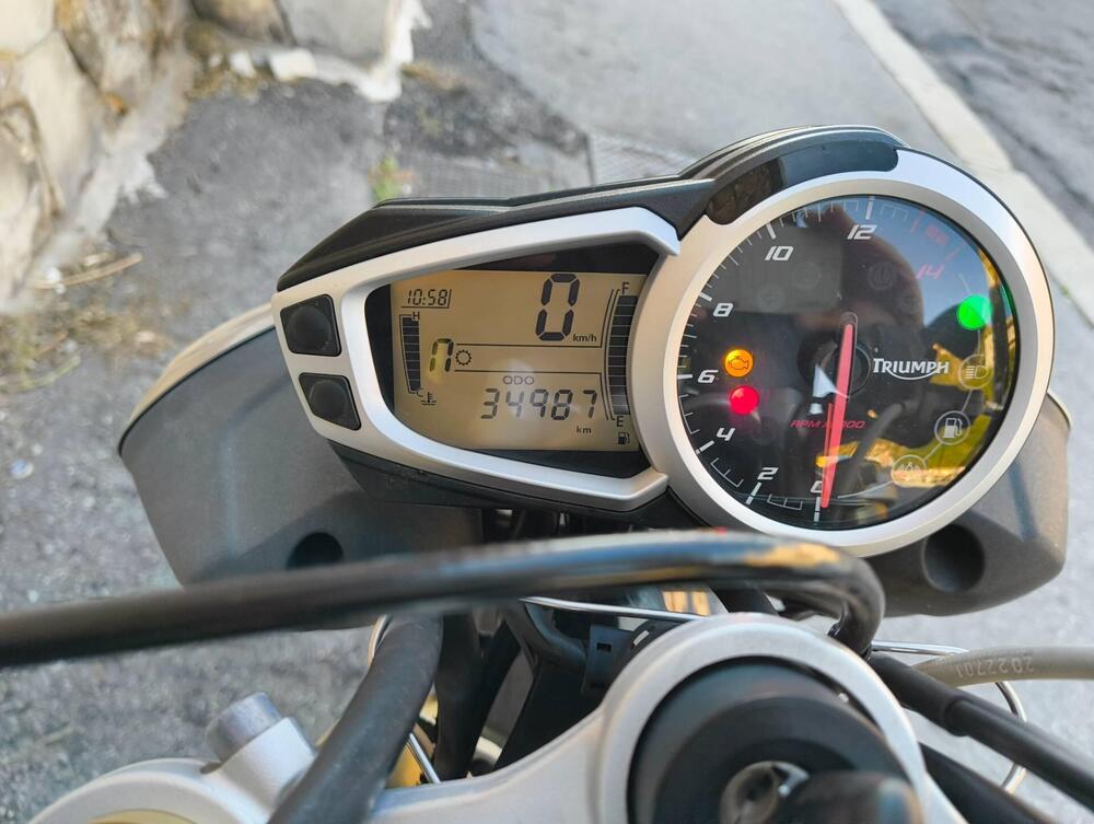 Triumph Street Triple ABS (2013 - 17) (15)