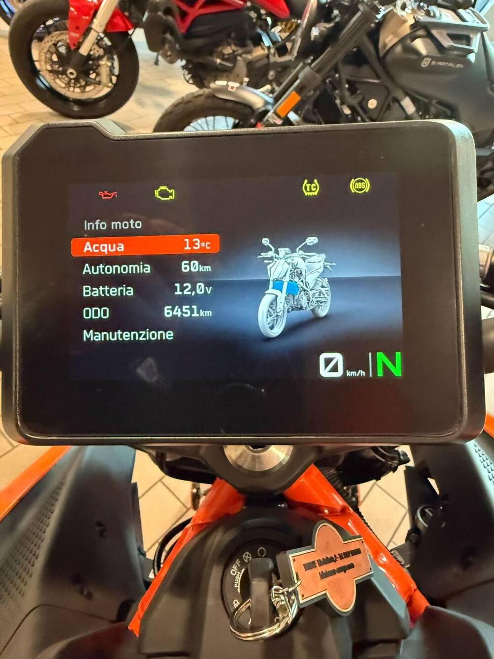 KTM 390 Duke (2024 - 25) (3)