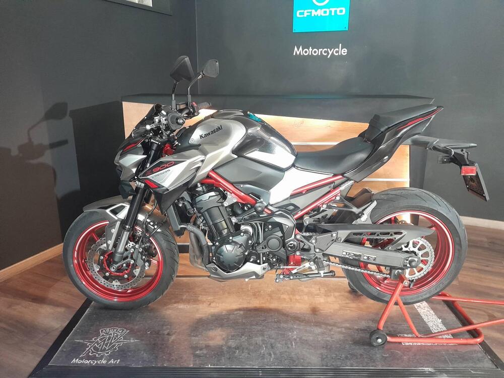 Kawasaki Z 900 (2021 - 24) (17)