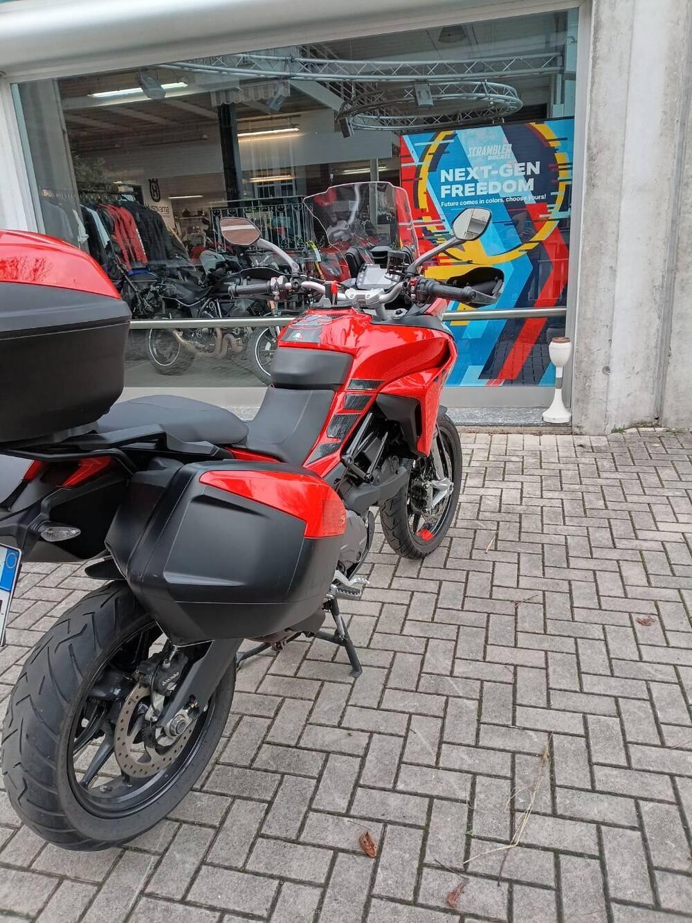 Ducati Multistrada V2 S (2022 - 24) (4)