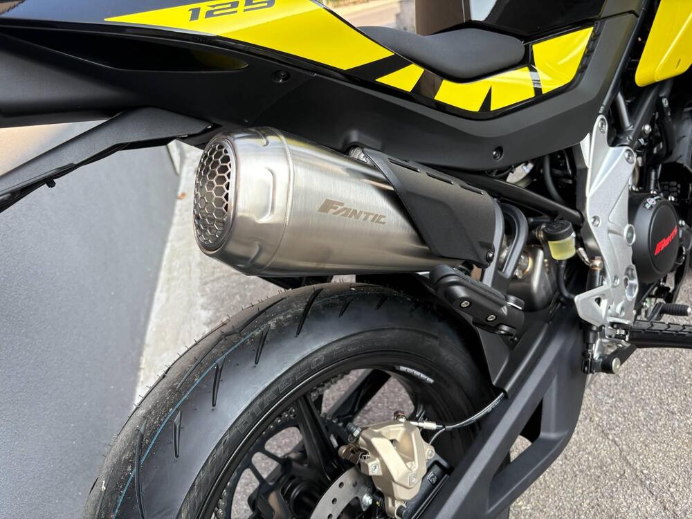 Fantic Motor Stealth 125 (2025) (8)