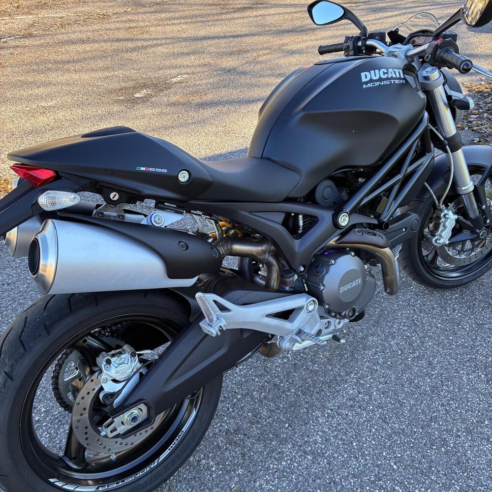 Ducati Monster 696 Plus (2007 - 14)
