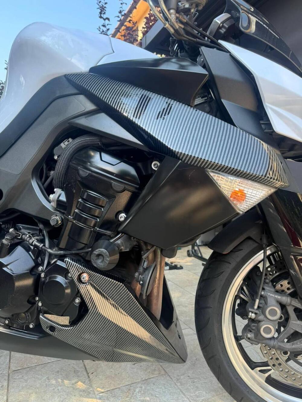 Kawasaki Z 1000 (2010 - 13) (4)