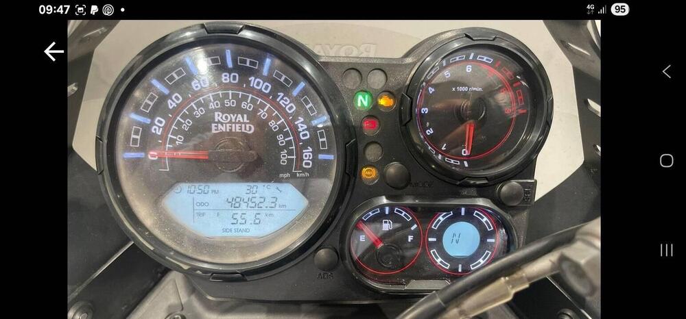 Royal Enfield Himalayan 411 (2021 - 24) (5)