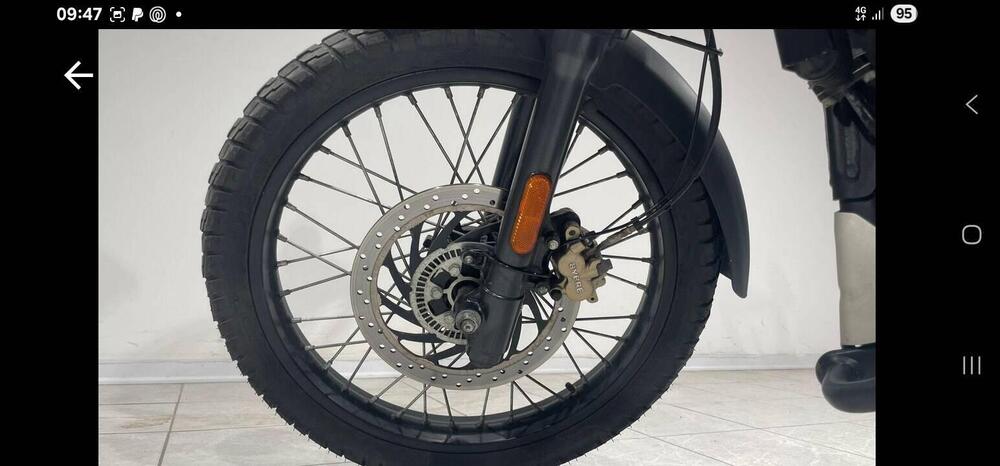 Royal Enfield Himalayan 411 (2021 - 24) (7)