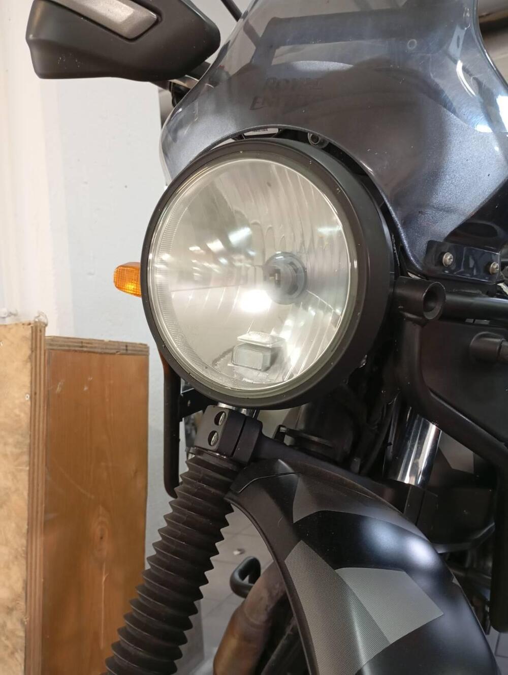 Royal Enfield Himalayan 411 (2021 - 24) (8)