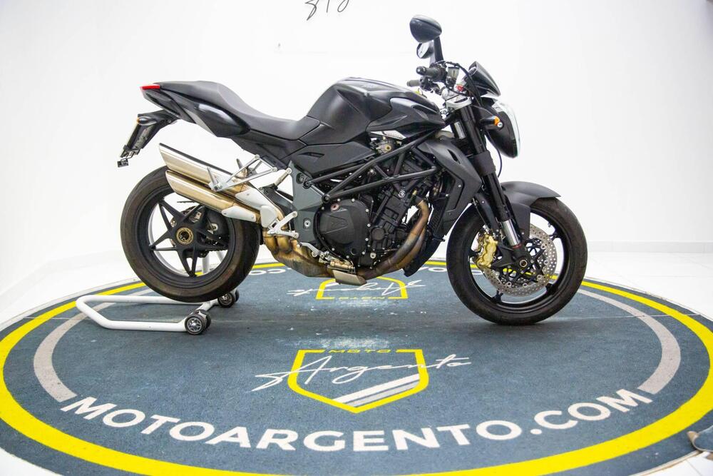 MV Agusta Brutale 920 (2011 - 12) (2)