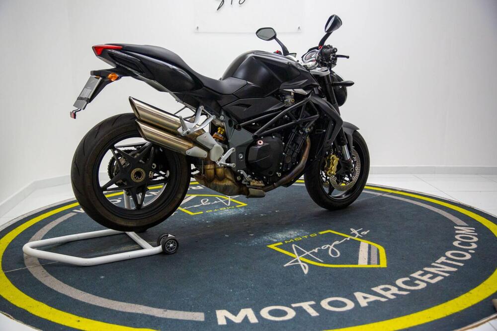 MV Agusta Brutale 920 (2011 - 12) (7)