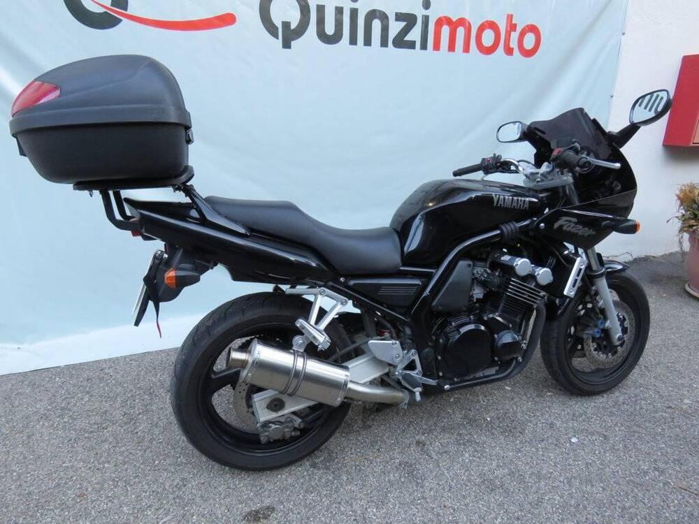 Yamaha FZS 600 Fazer (1998 - 01) (3)