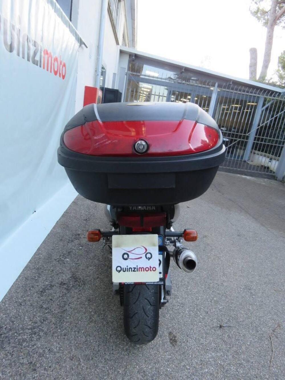 Yamaha FZS 600 Fazer (1998 - 01) (4)