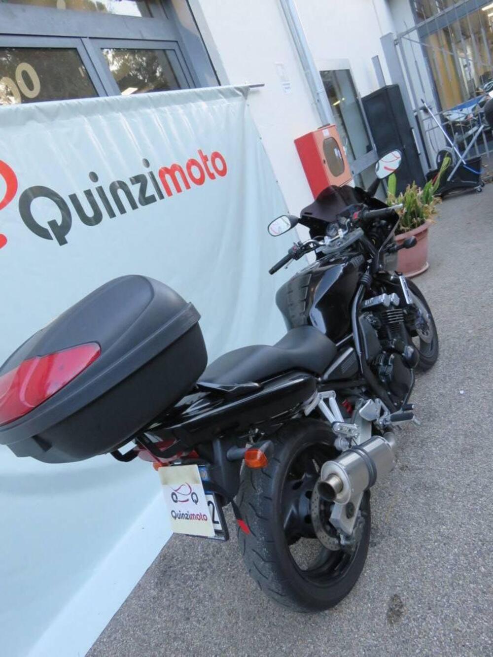 Yamaha FZS 600 Fazer (1998 - 01) (11)