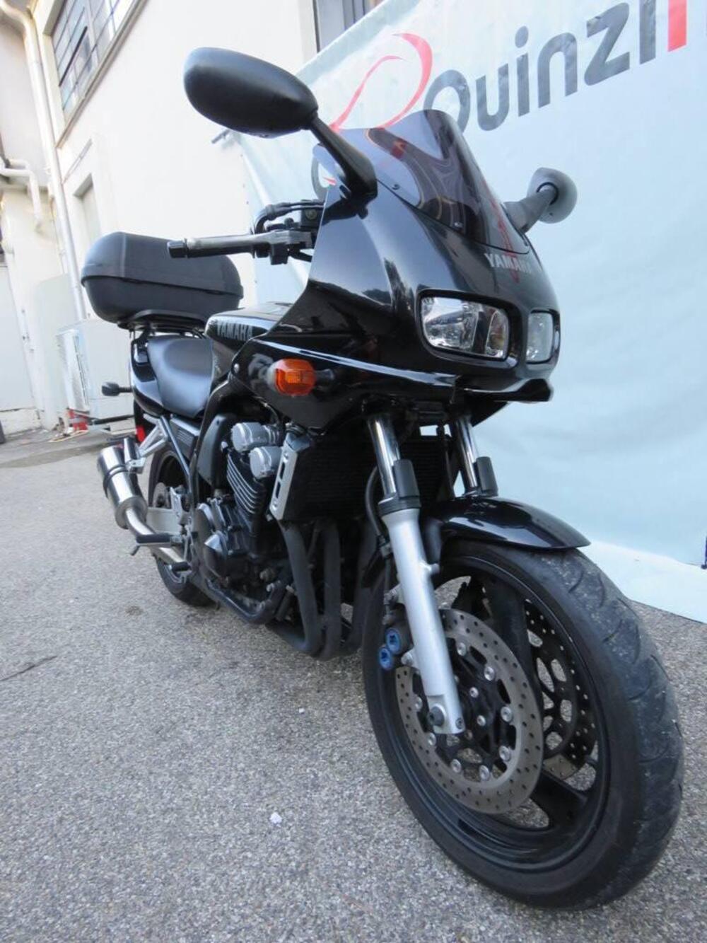 Yamaha FZS 600 Fazer (1998 - 01) (15)