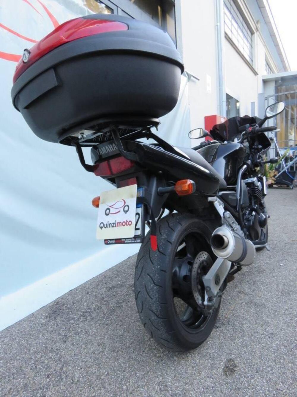 Yamaha FZS 600 Fazer (1998 - 01) (16)