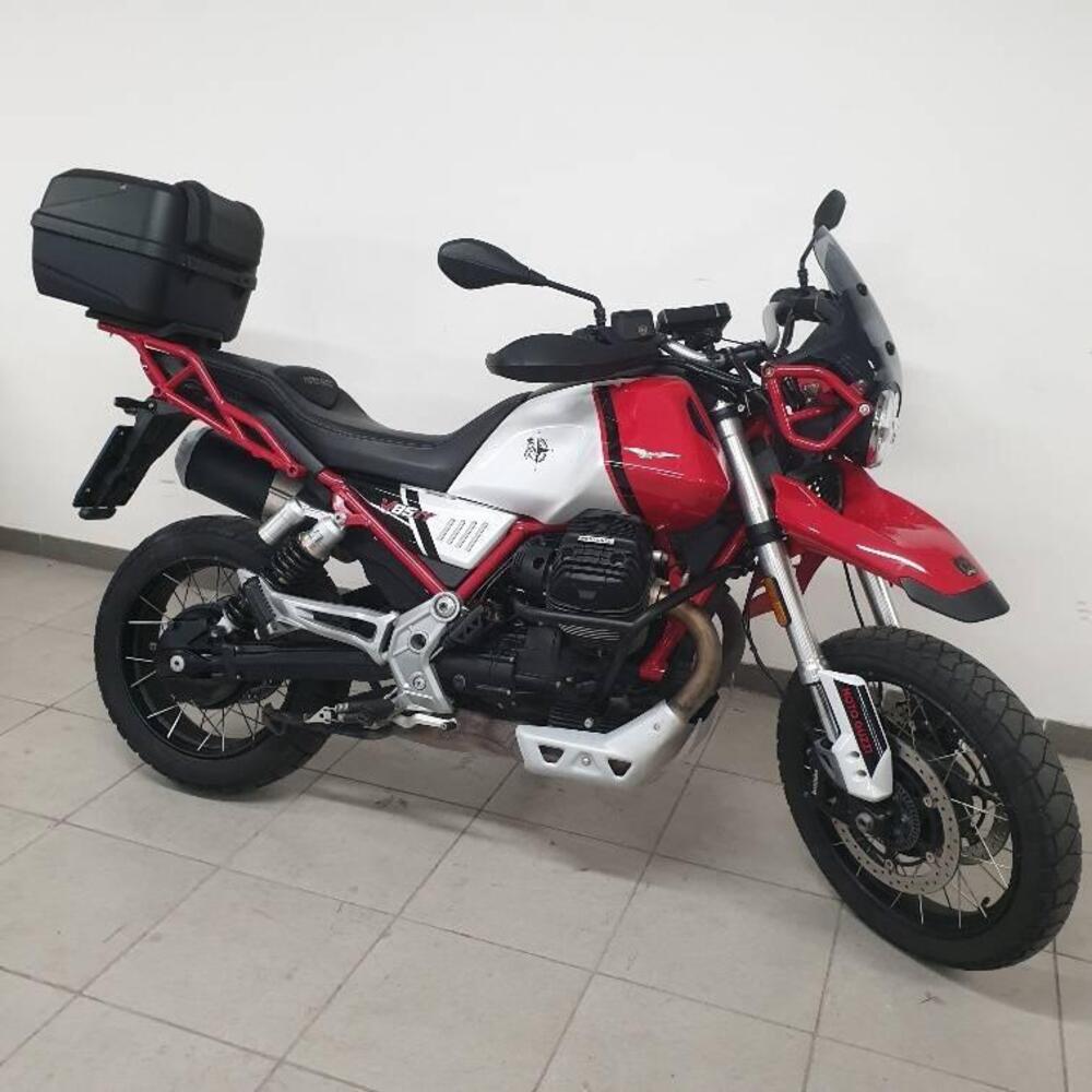 Moto Guzzi V85 TT (2021 - 23) (6)