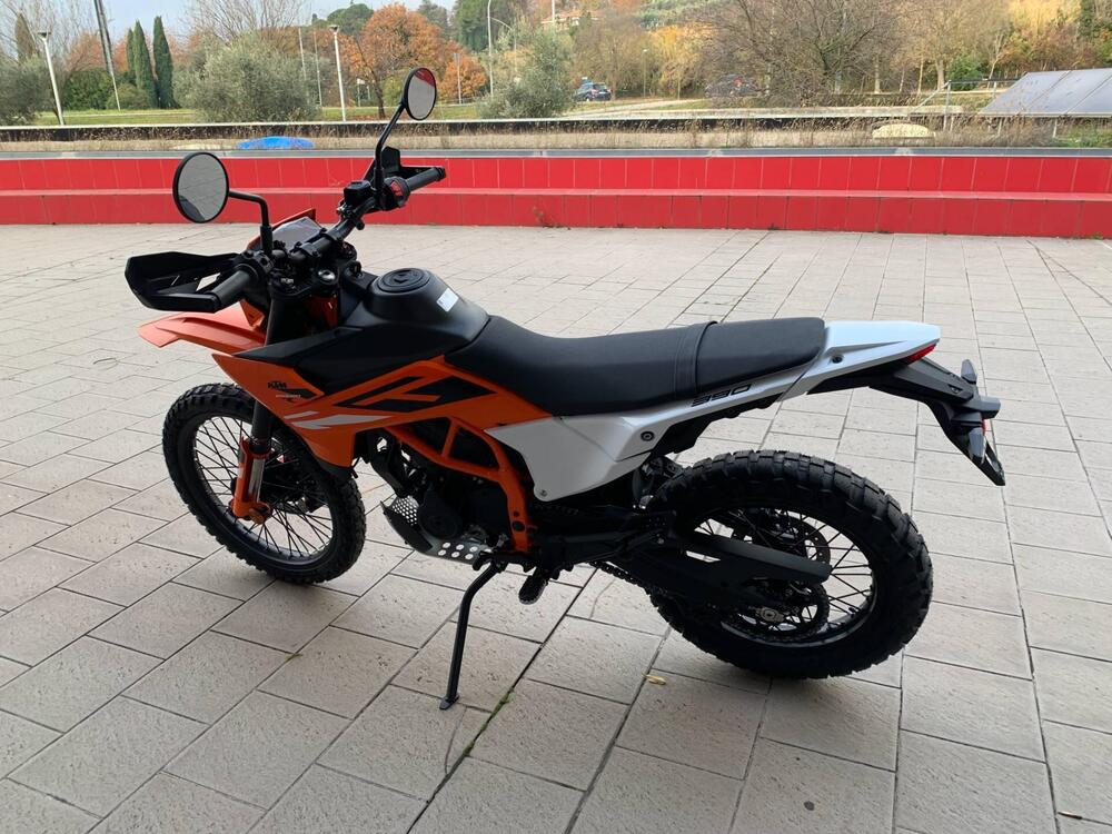 KTM 390 Enduro R (2025 - 26) (4)