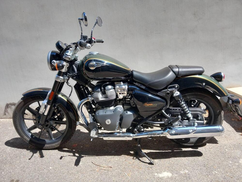 Royal Enfield Super Meteor 650 (2023 - 25) (3)