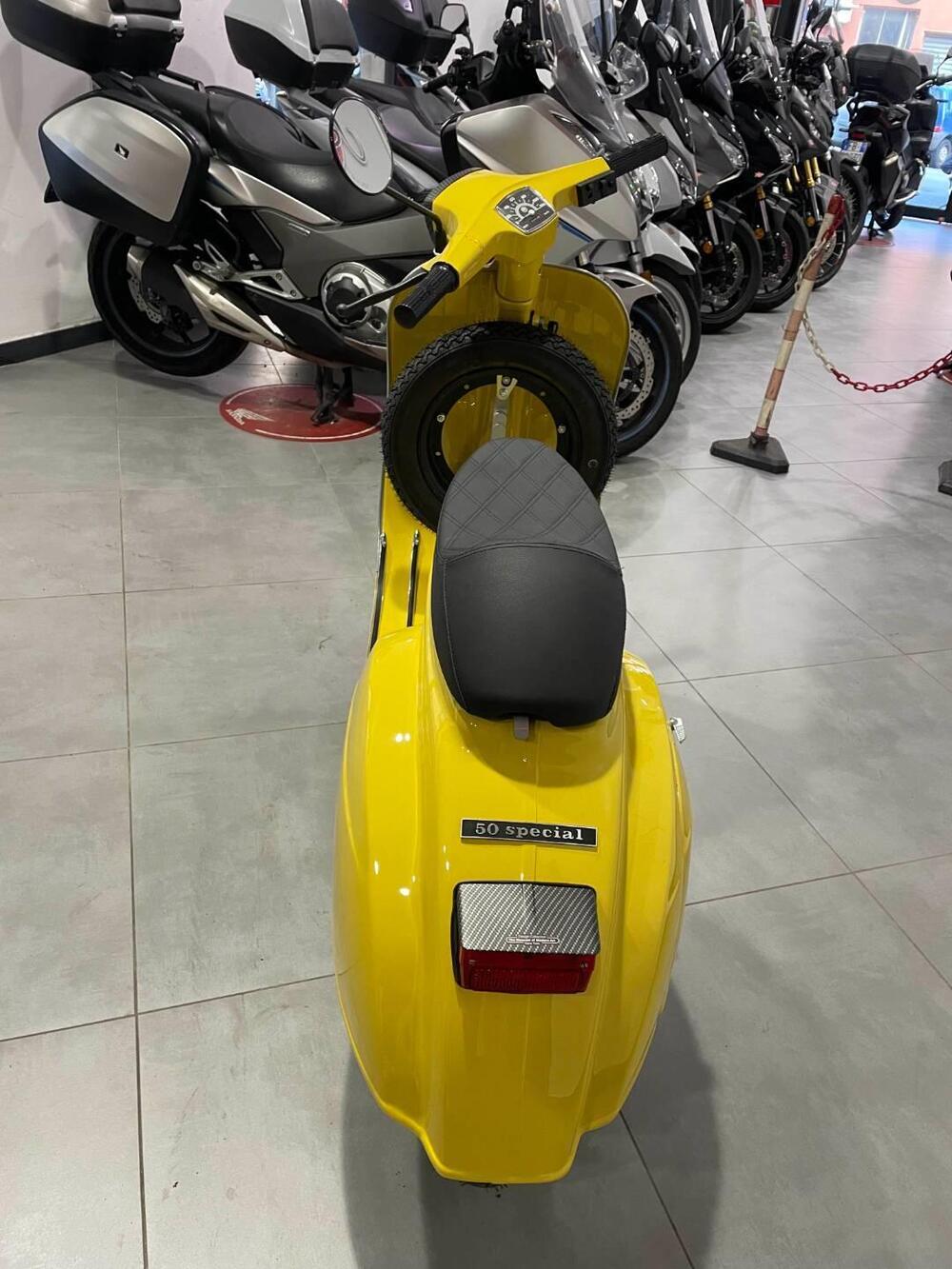 Vespa 50 special (7)