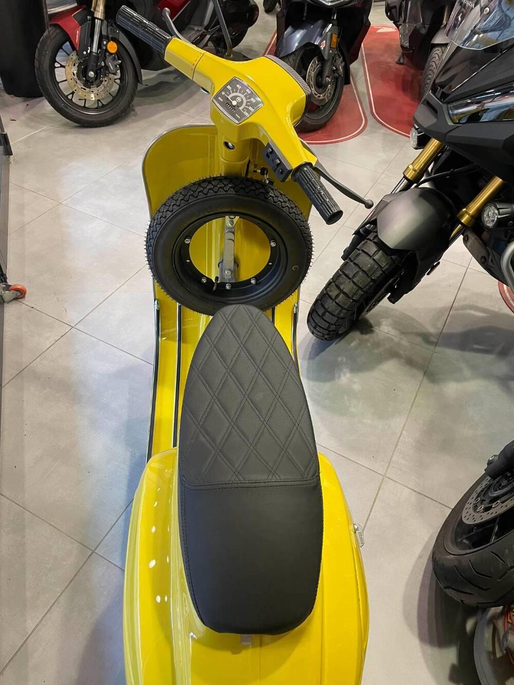 Vespa 50 special (15)