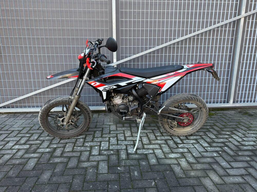 Betamotor RR 50 Motard (2021 - 25) (2)