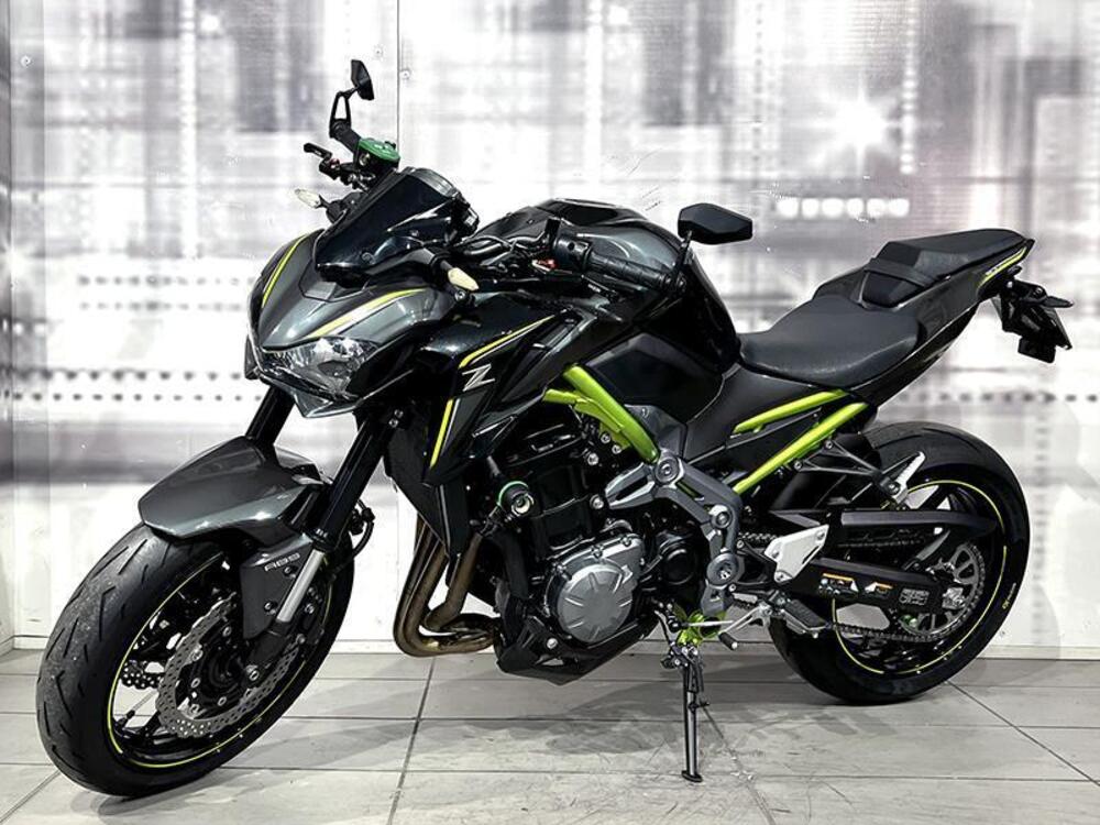 Kawasaki Z 900 (2017 - 18) (6)